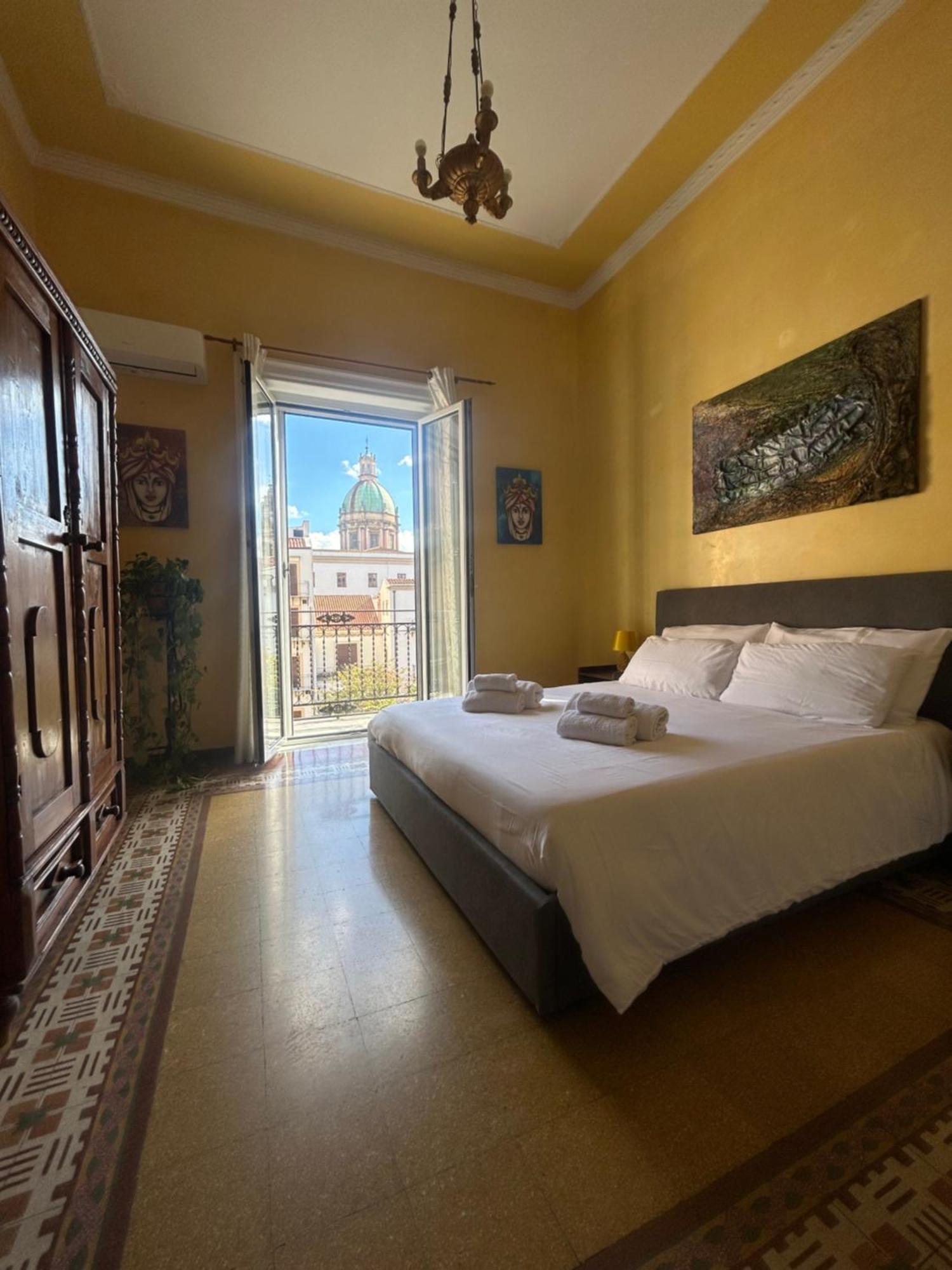 Apartment Suite Cavour Holiday Dream Палермо Екстер'єр фото